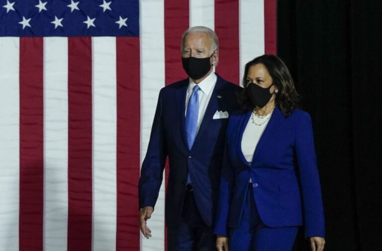 Biden anuncia que Kamala Harris será su compañera de fórmula en 2024