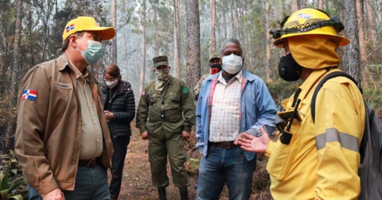 Medio Ambiente; Dice controla fuegos Sierra de Bahoruco