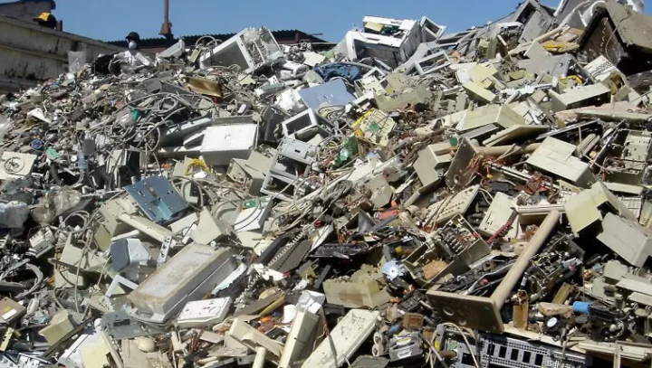 Basura electrónica es un problema creciente en Latinoamérica