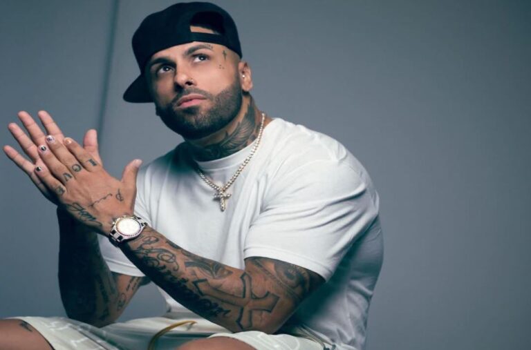 Puertorriqueño Nicky Jam lanza su nuevo tema, “Ojos Rojos»