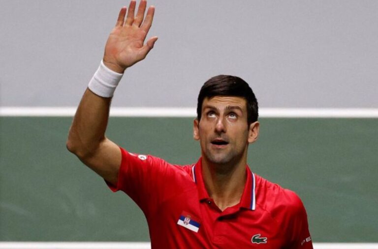 Australia acepta postergar la expulsión del tenista serbio Novak Djokovic