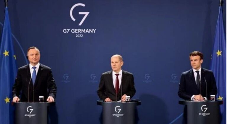 Scholz, Macron y Duda apelan a la «unidad» para «preservar la paz» europea
