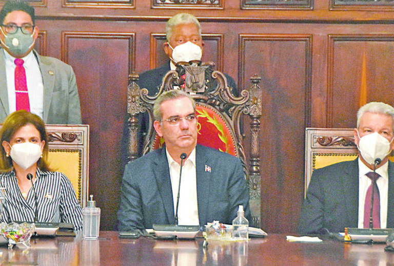 Presidente Abinader convocó Consejo Gobierno “sorpresa” anoche