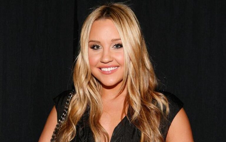 Amanda Bynes sigue los pasos de Britney Spears y solicita concluir con su tutela