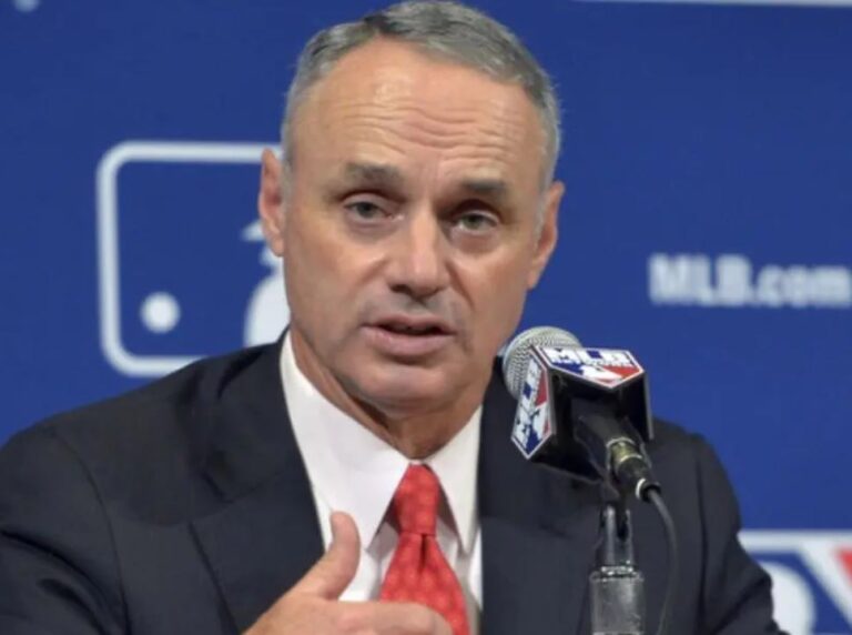 MLB presenta nueva oferta con cambios menores