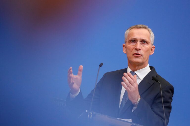 OTAN advierte de la «peligrosa retórica» de Putin con alerta nuclear