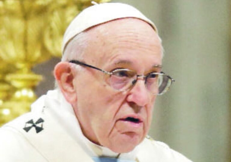 El papa critica violencia tras caso de jesuitas