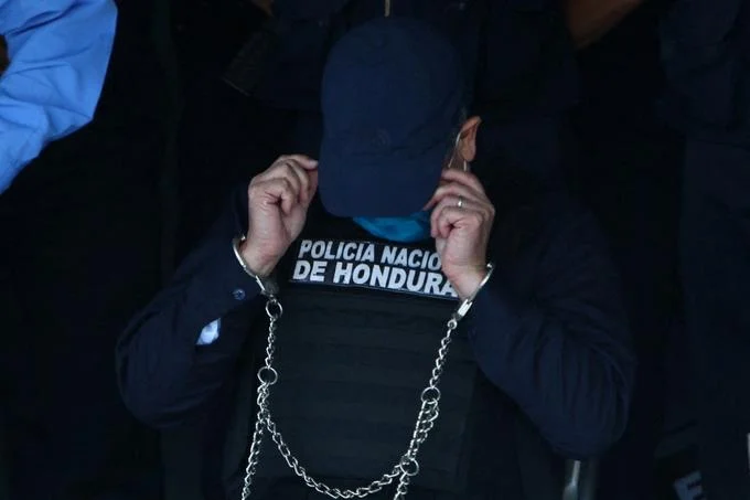 Expresidente hondureño pide casa por cárcel mientras sigue proceso de extradición