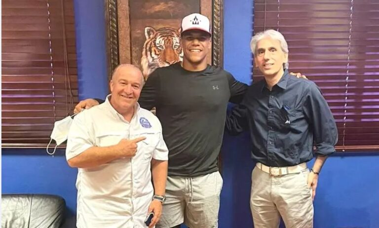 Juan Soto se reúne con directivos del Licey