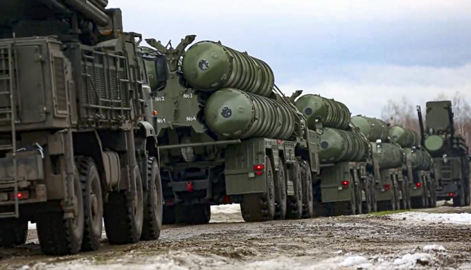 Líder de OTAN mira de lejos guerra entre Rusia y Ucrania