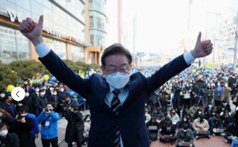 Corea del Sur vota nuevo presidente en una reñida contienda