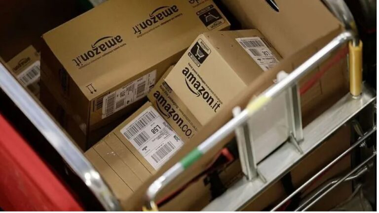 Amazon cerrará decenas de tiendas físicas, incluidas todas sus librerías