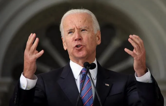 Joe Biden dice a Zelenski que EE.UU. dará 500 millones más de ayuda a Ucrania