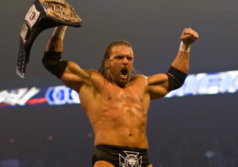 ¡Adiós leyenda! Triple H anuncia su retiro del ring por problemas de salud