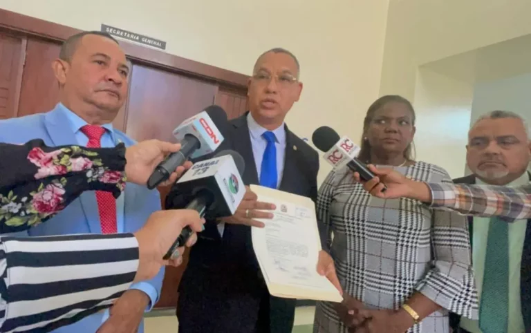 Agresores sexuales no podrán ser docentes