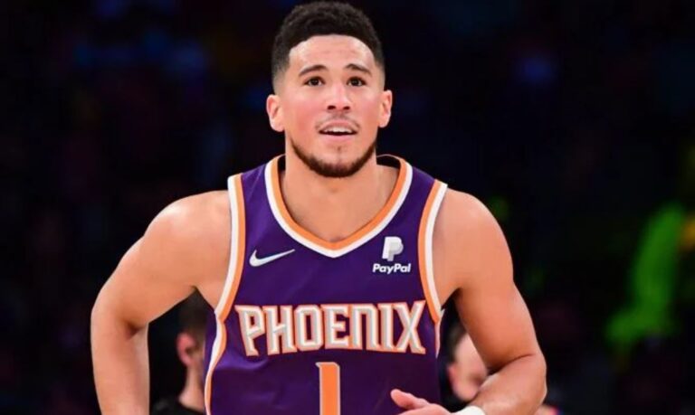 Booker de los Suns fuera por protocolo de salud y seguridad