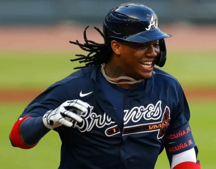 Bravos activan al venezolano Ronald Acuña