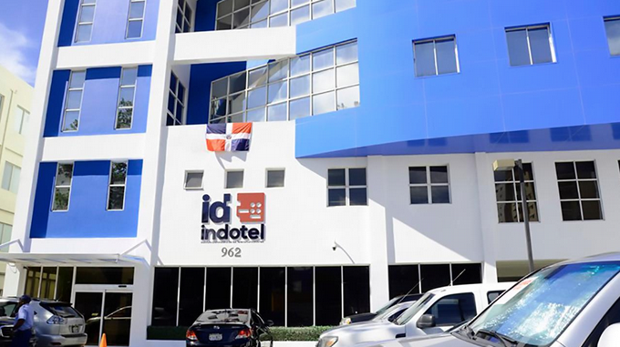 Indotel cierra seis emisoras, canal de TV y revendedores internet