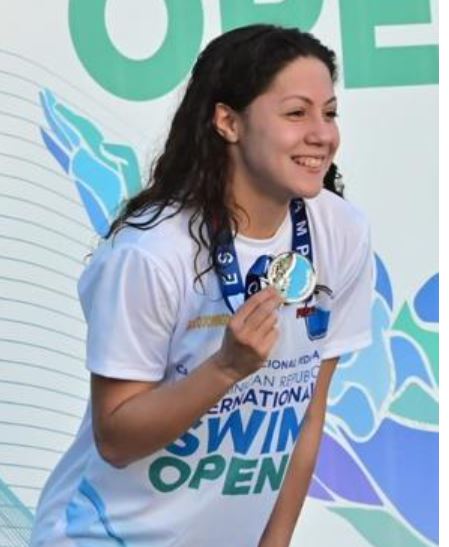 Kristal Lara, oro y récord en los 200 mariposa del torneo nacional