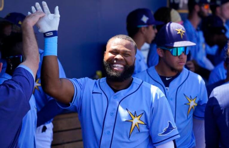 Manuel Margot firma por 2 años más con Rays