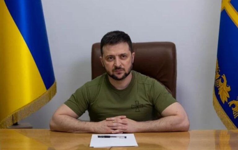 Zelenski cifra en más de 1.100 los ucranianos muertos en la región de Kiev