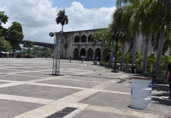 Ministerio de Cultura concluye en tiempo récord el desmontaje de la Feria del Libro