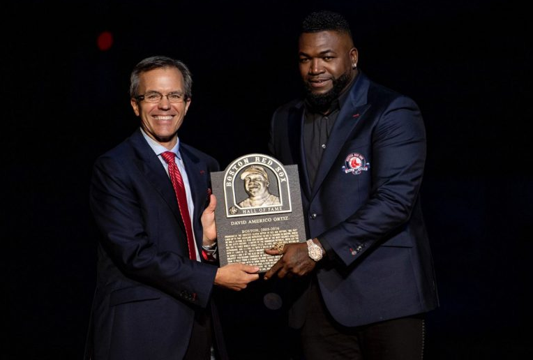 David Ortiz es inducido al Salon de la Fama de los Medias Rojas