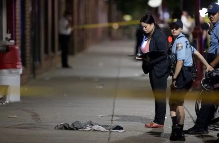 3 muertos y 11 heridos en tiroteo Filadelfia, EEUU