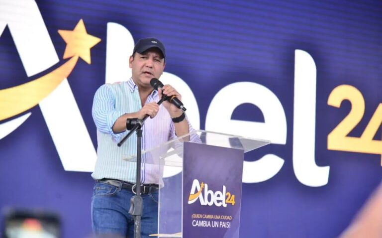 Aspirante presidencial Abel Martínez promete sacar al país del retroceso del PRM
