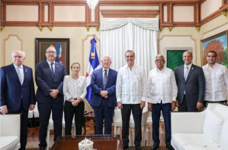 Presidente Abinader sostuvo encuentro con representante de la ONU para atender situación de Haití