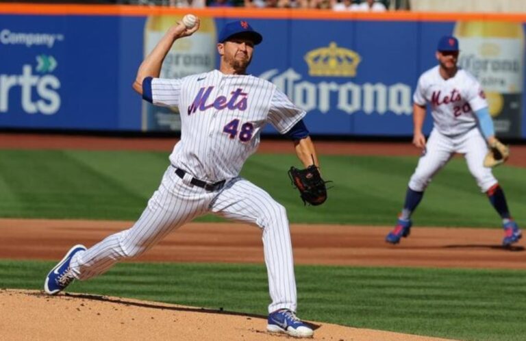 Jacob deGrom lanza en grande en la victoria de los Mets sobre los Bravos