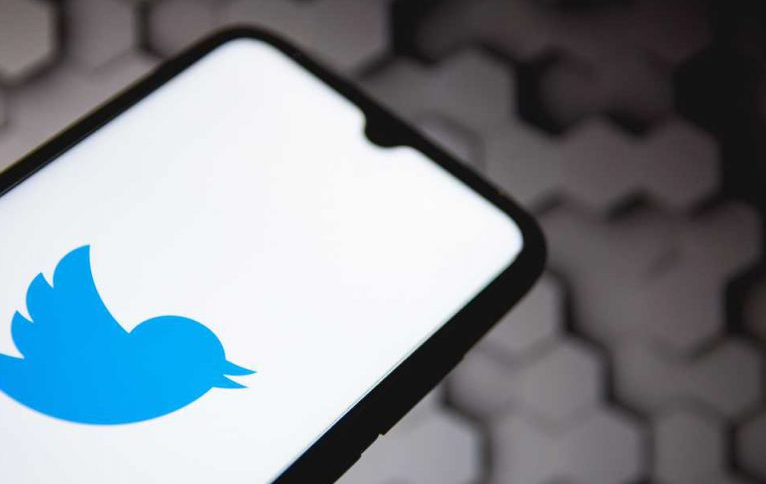 Exempleado de Twitter denuncia fallas de seguridad de la plataforma