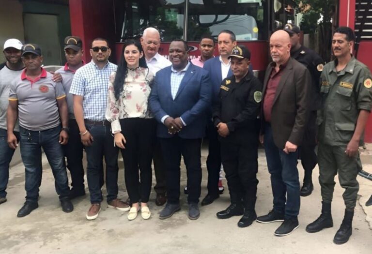 Consulado dominicano en Ouanaminthe-Haití inaugura obra en el cuerpo de bomberos de Dajabón