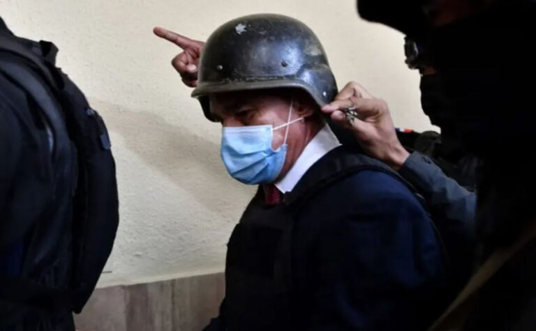 Dictan un año de prisión al expresidente de la DNCD