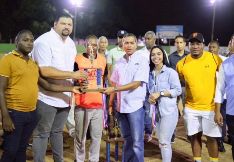 Equipo Michel Morla de Nigua gana Primera Copa de Béisbol Infantil Fundación Refidomsa