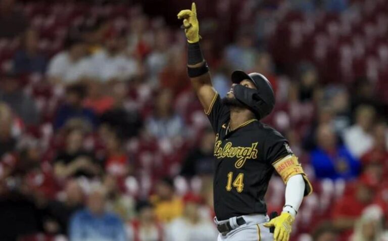 Rodolfo Castro batea su octavo jonrón en triunfo de los Piratas sobre Cincinnati