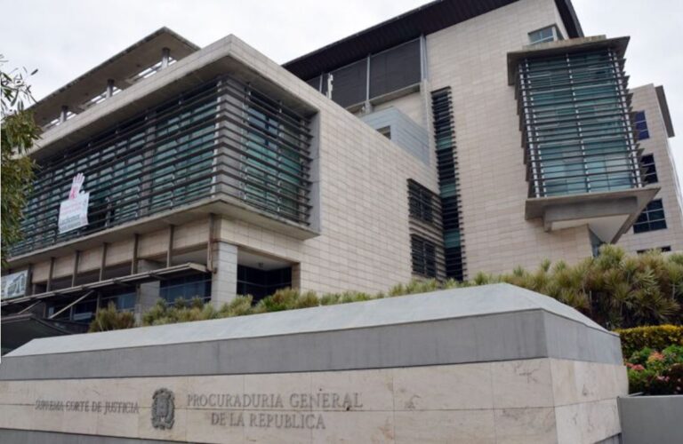 Detienen 2 por supuesto desfalco en el Ministerio de Agricultura RD