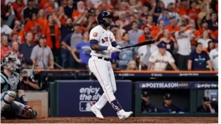 Astros logran dramática victoria en el 9no ante Seattle