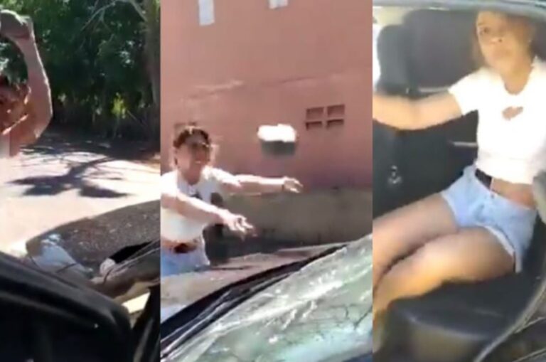VIDEO | Mujer arremete a pedrada contra vehículo de su pareja