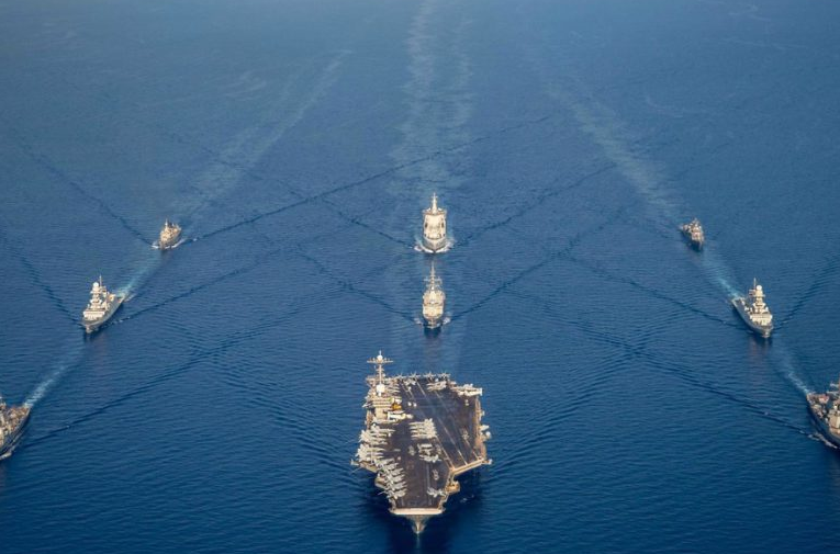 Un portaaviones estadounidense dice estar listo para unirse al combate contra Rusia