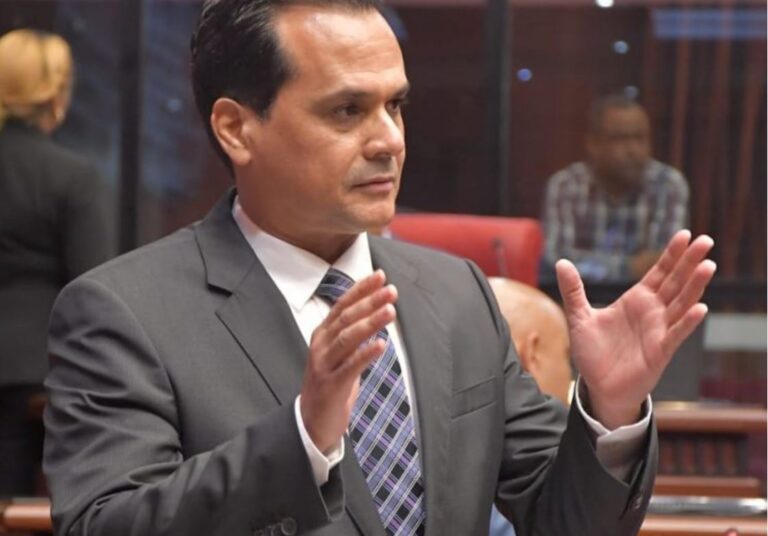 Senador de La Romana pide mesura con aprobación de la Ley Orgánica de Ordenamiento Territorial