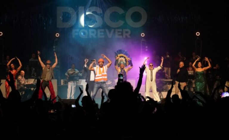 Disco Forever, un exitoso recorrido musical por los años 70