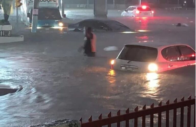 COE reportó que lluvias afectaron 855 vehículos