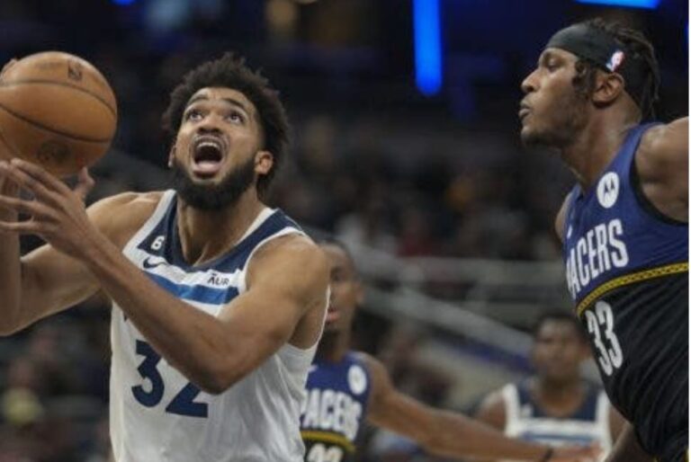 Towns anota 23 en triunfo de Wolves