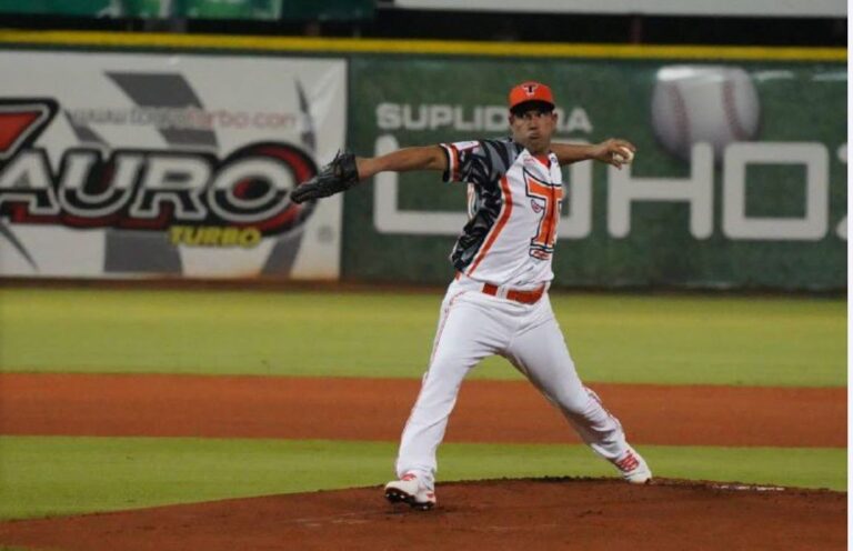 Leones del Escogido llegan a 21 derrotas al caer ante Toros