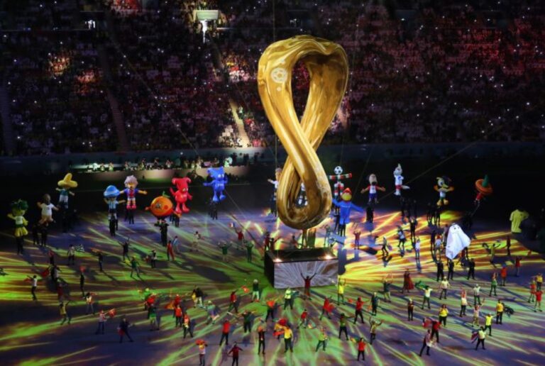 Copa del Mundo de Catar se inaugura con una ceremonia de recuerdo a la historia del torneo