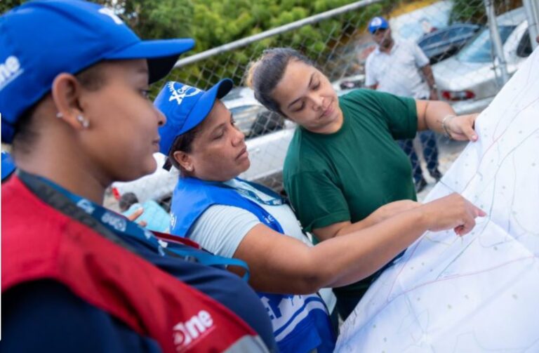 Asaltan a equipo de empadronadores en Santo Domingo Este