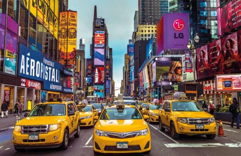 Taxis de Nueva York suben de golpe tarifas un 23 % tras 10 años congeladas