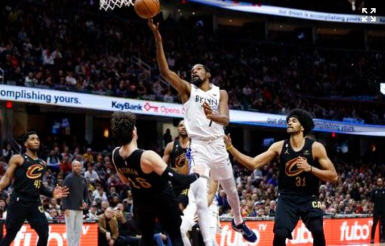 Los Nets superan a los Cavs y ligan su novena victoria
