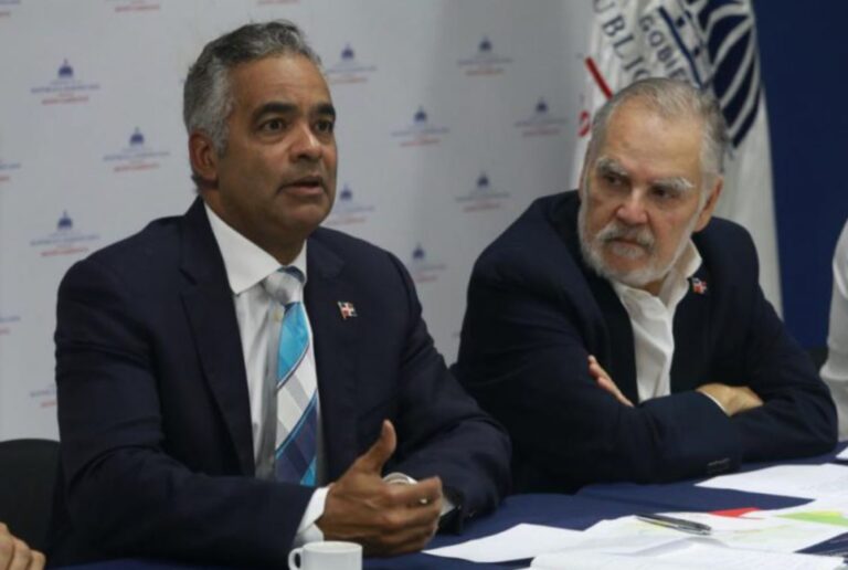 Ministerios de la Presidencia y Medio Ambiente acuerdan garantías Desarrollo de Pedernales no afectará áreas protegidas